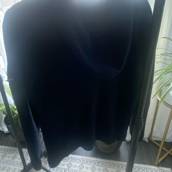 Cardigan - Picture 4 of 4